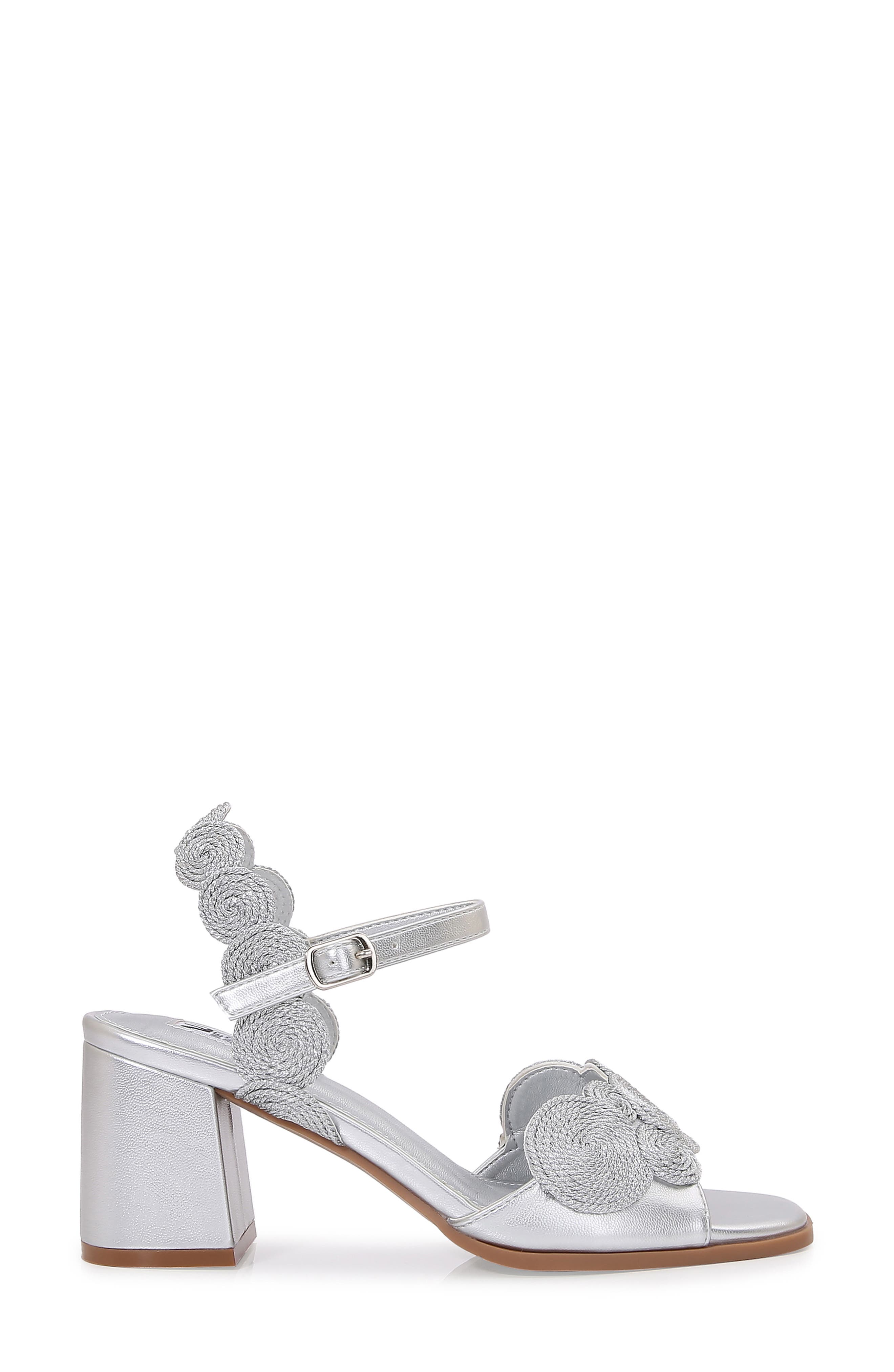 Valerie Sandal, Alternate, color, SILVER