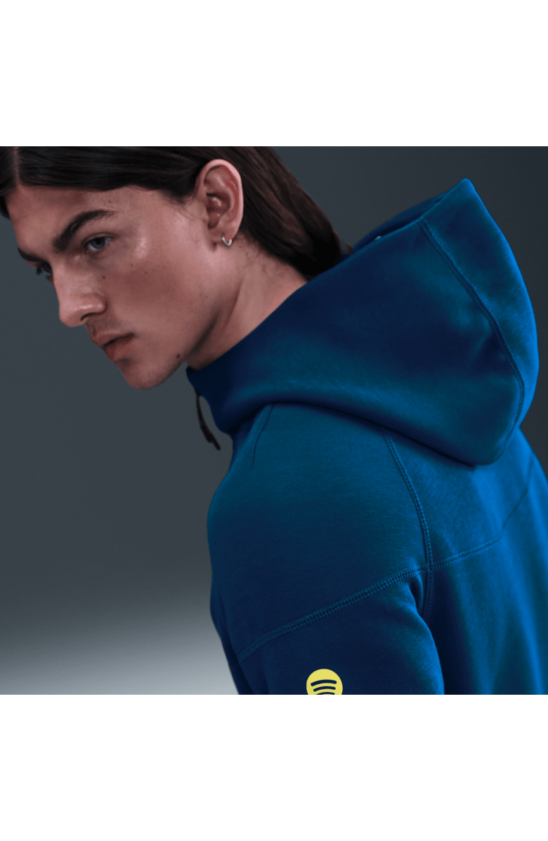 Nike Men's Nike Blue Barcelona Special Edition Full-Zip Tech Fleece Jacket, Alternate, color, Blue