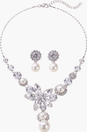 Modenaire Flower Pearl Drop Necklace and Earrings Set