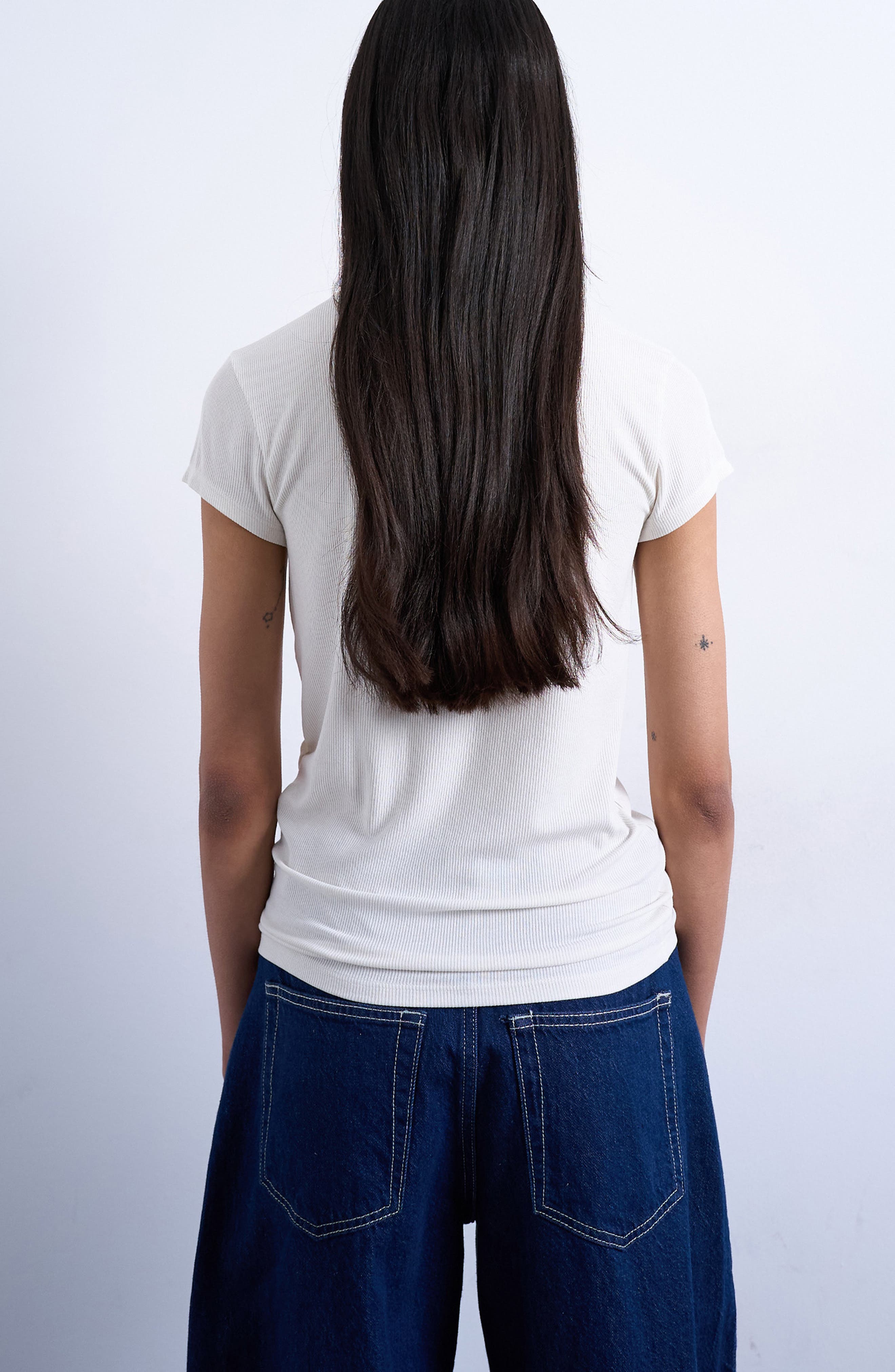 Fitted Rib T-Shirt - image 4