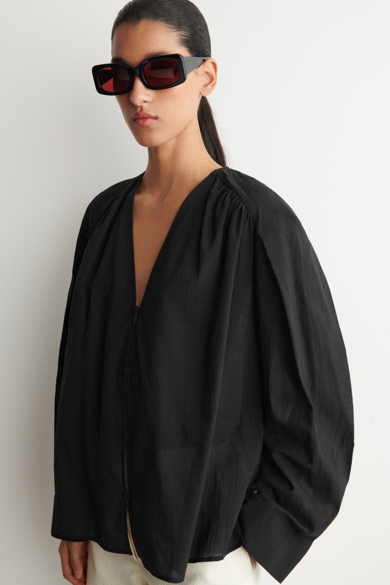 Gathered Lightweight Cotton V-neck Shirt, Alternate, color, BLACK