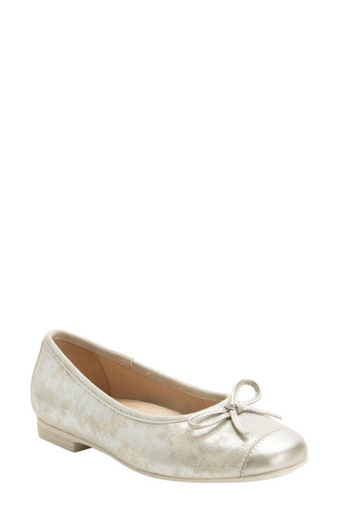 Talya Cap Toe Ballet Flat (Women)
