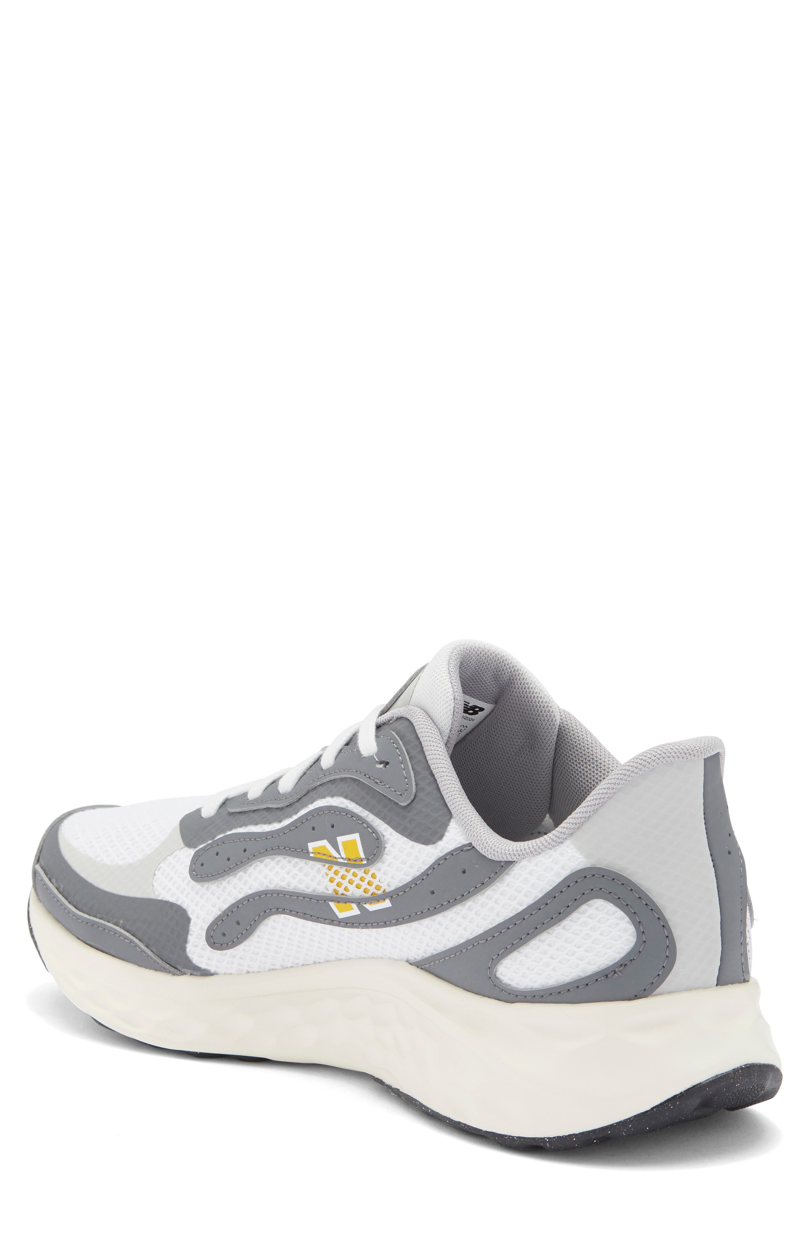 Fresh Foam Arishi v4 Running Shoe - image 4