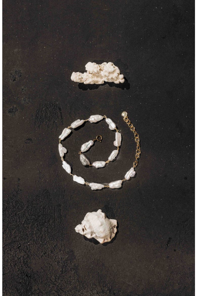 Windansea Freshwater Biwa Pearl Necklace, Alternate, color, GOLD