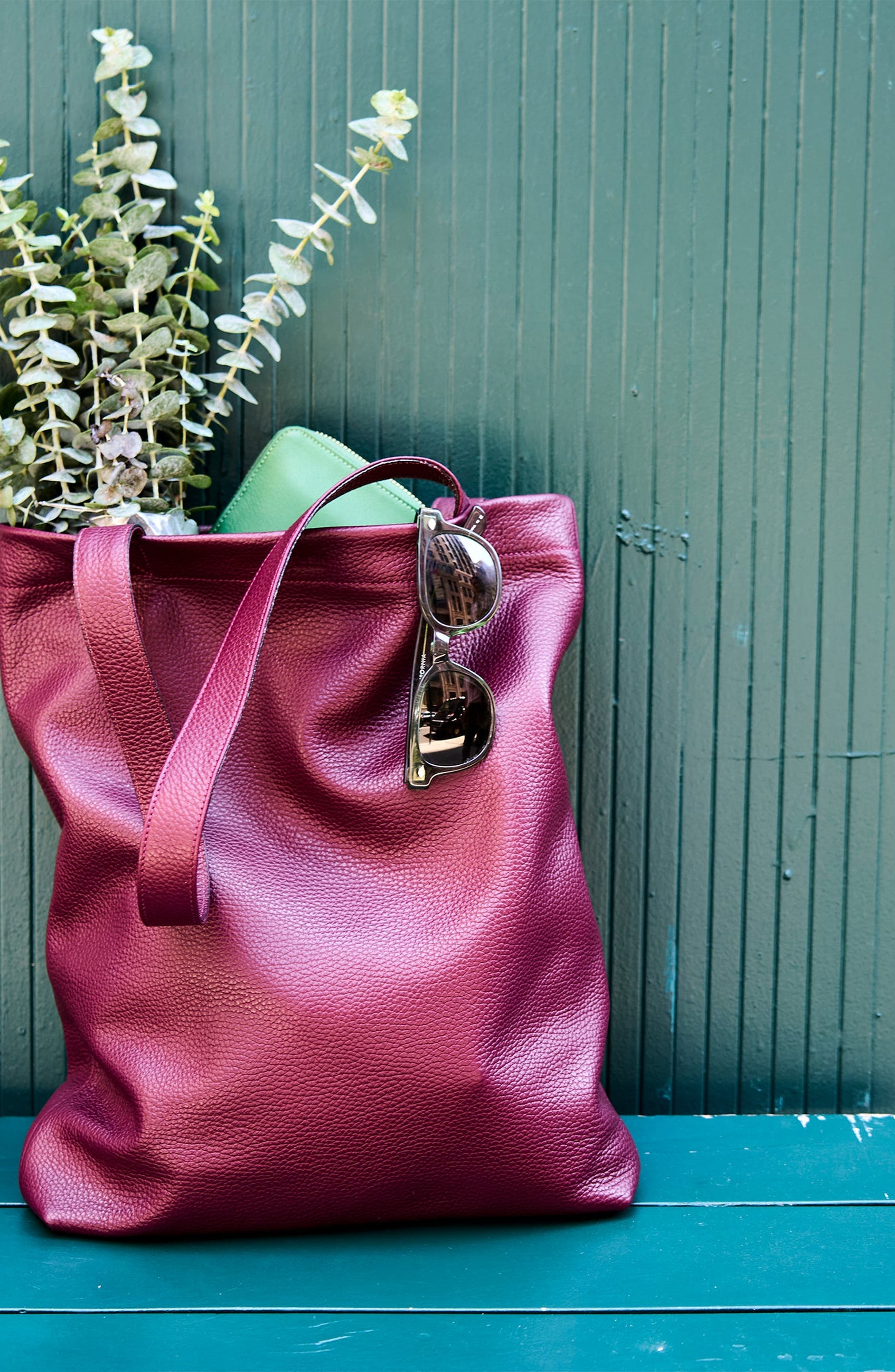 Zoya Simple Tote Bag, Alternate, color, Oxblood