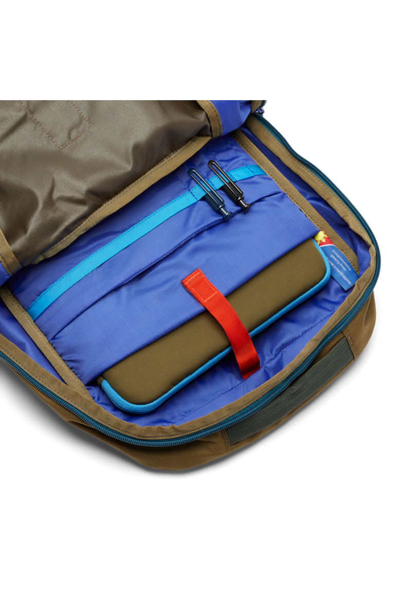 14" Laptop Sleeve - Cada Día, Alternate, color, Live Oak/Woods