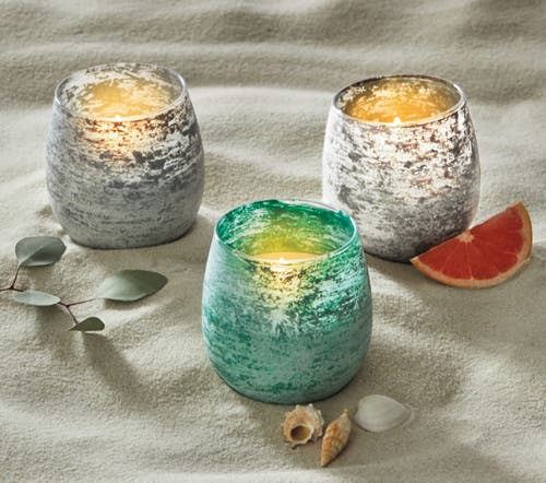Tag Outdoor Citronella Grapefruit Glass Candle For Gardens In Gray