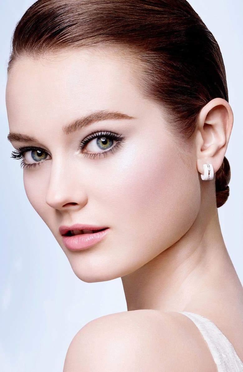 CHANEL PERLES ET FANTAISIES Illuminating Powder, Alternate, color,