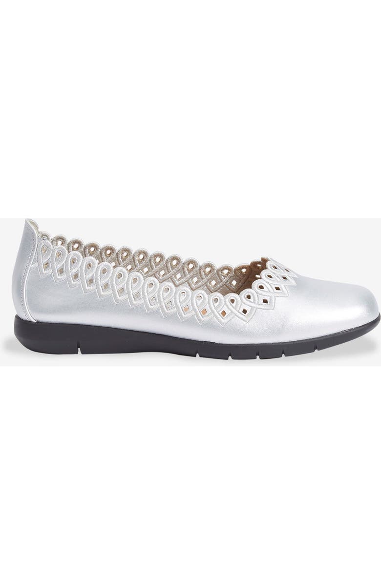 Comfortview The Vivi Slip On Flat, Alternate, color, Silver
