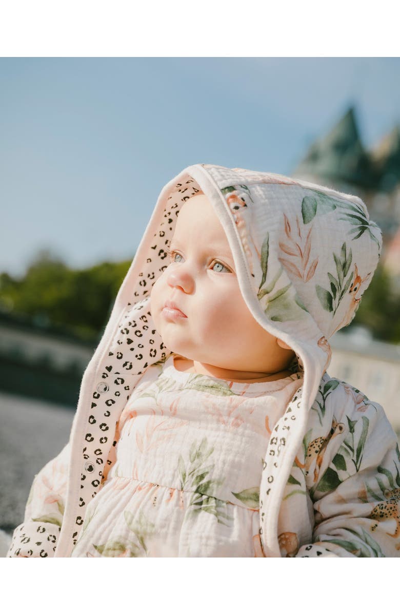 Deux par Deux Muslin and Organic Cotton Jersey Reversible Deer and Leopard Printed Hooded Jacket, Alternate, color, Peach Deer Print