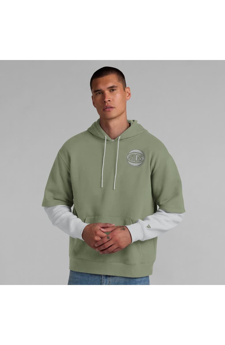 FANATICS Men's Fanatics Olive New York Knicks Elements Sleek Pullover Hoodie, Alternate, color, Olive