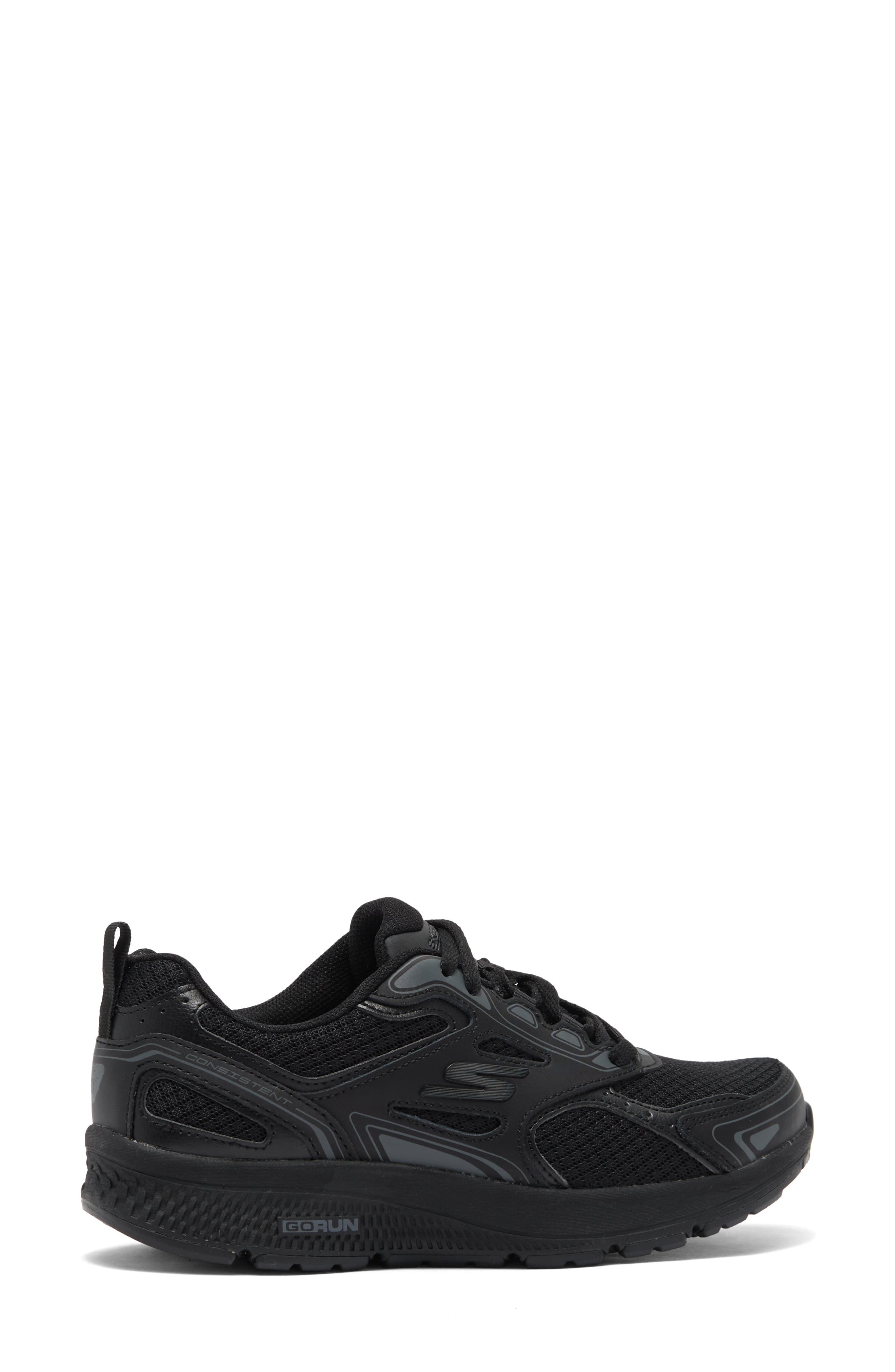 Go Run Consistent Running Shoe, Alternate, color, BBK