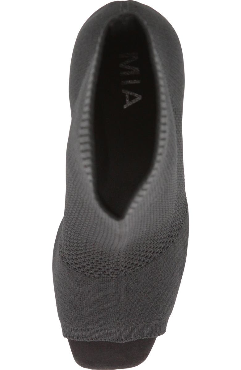 MIA Saddie Flyknit Bootie, Alternate, color,