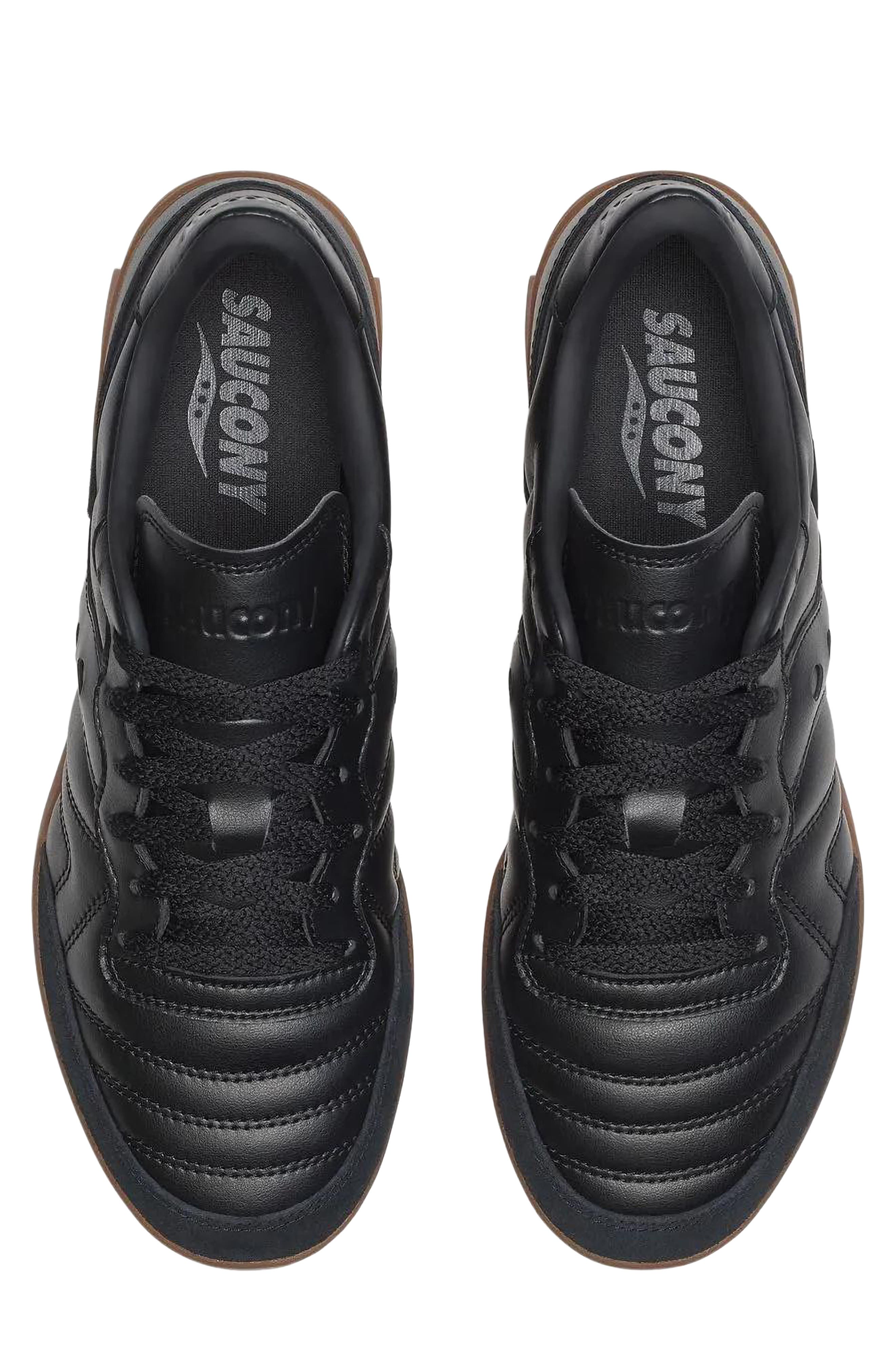 Saucony Gender Inclusive 586i Sneaker, Alternate, color, Black/ Gum