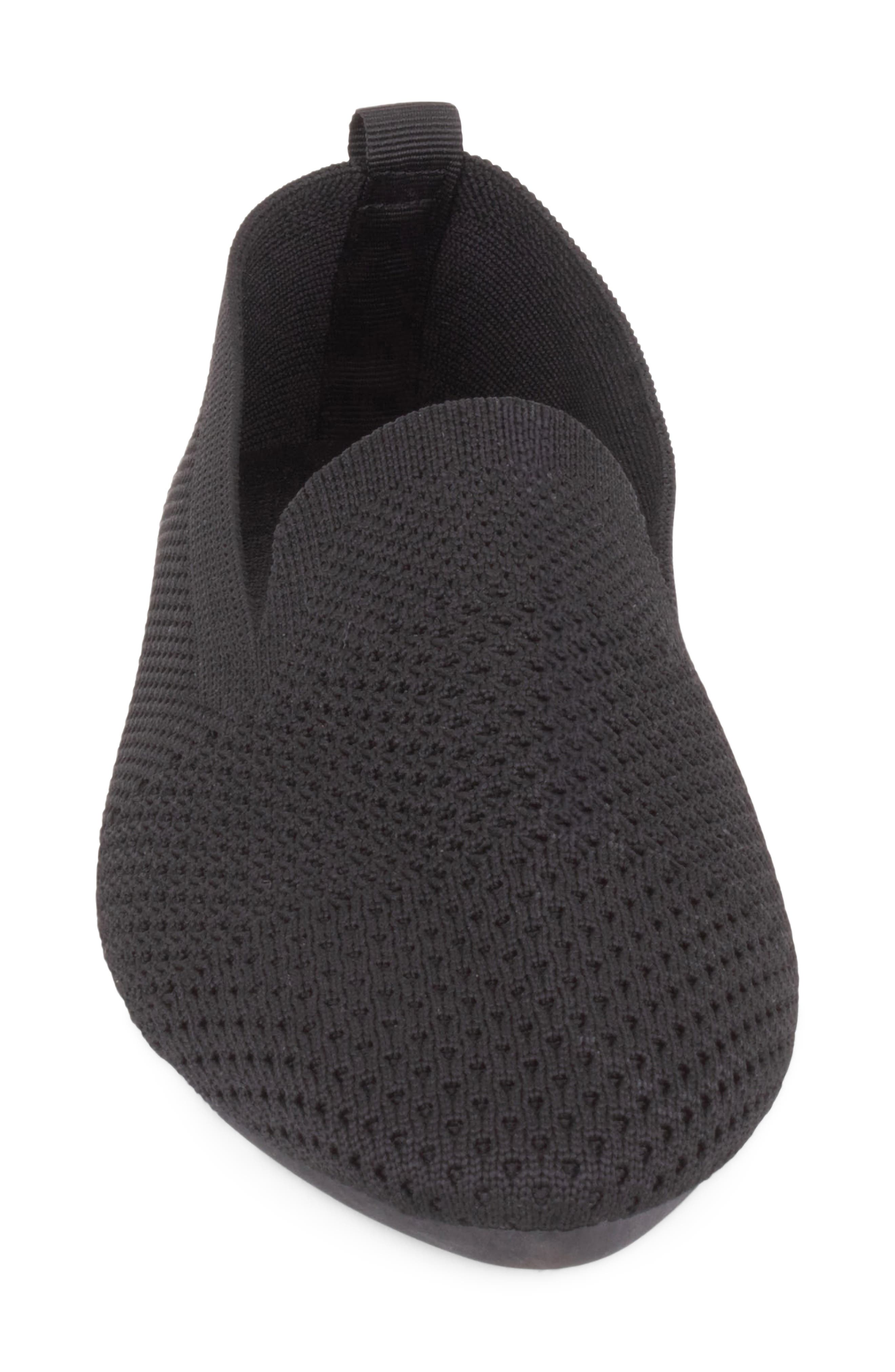 Tahari Crimson Loafer, Alternate, color, Black