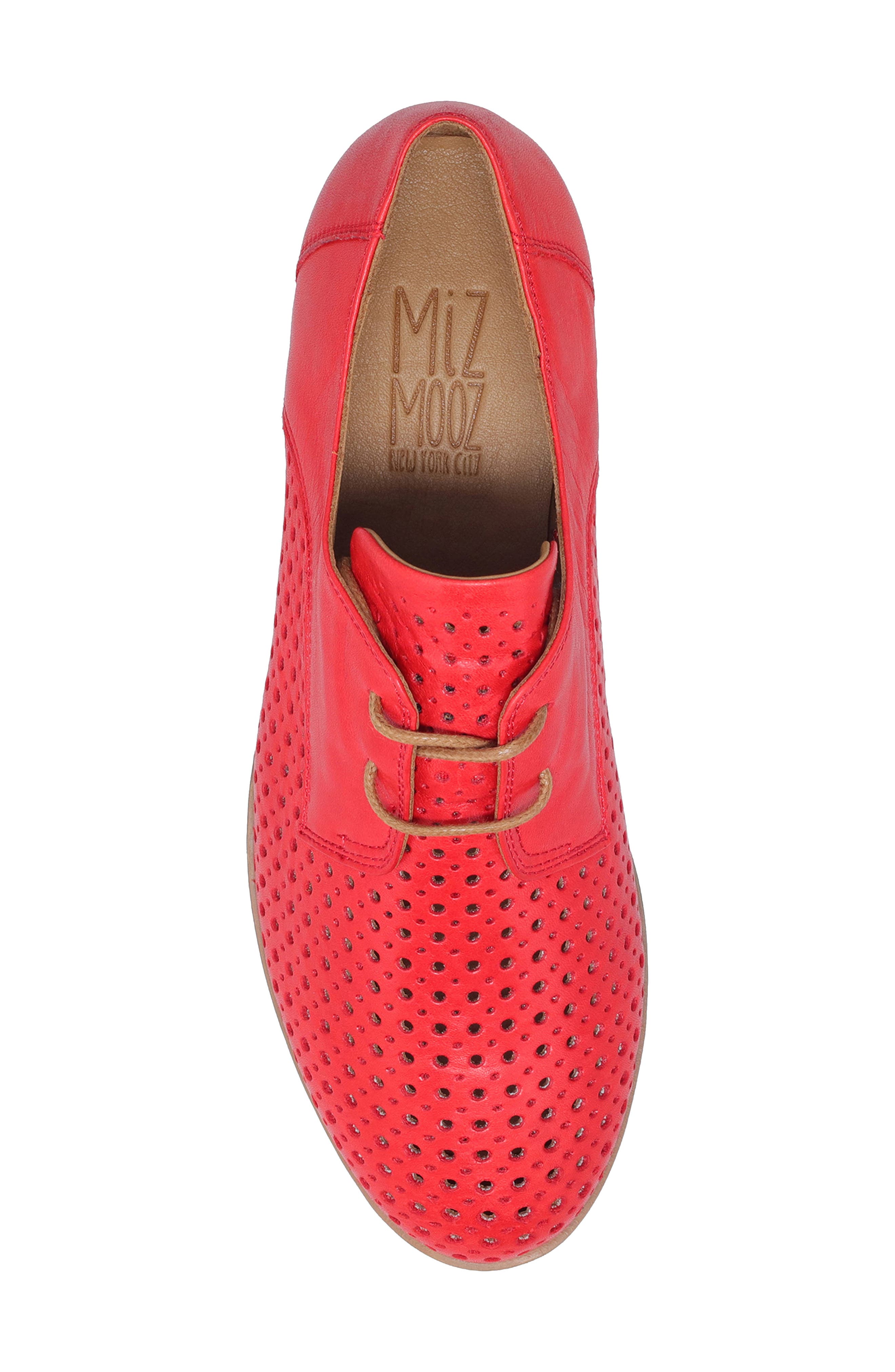 Issa Derby, Alternate, color, SCARLET