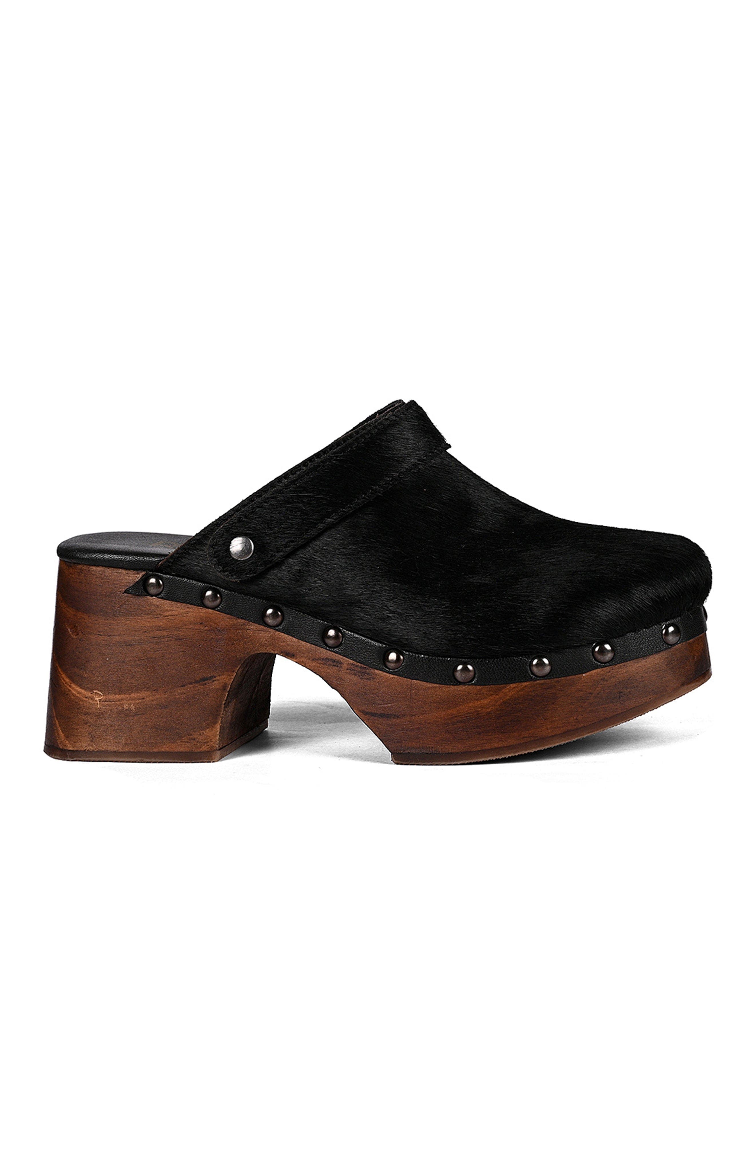 ROAN Justify Clog, Alternate, color, Black Bear