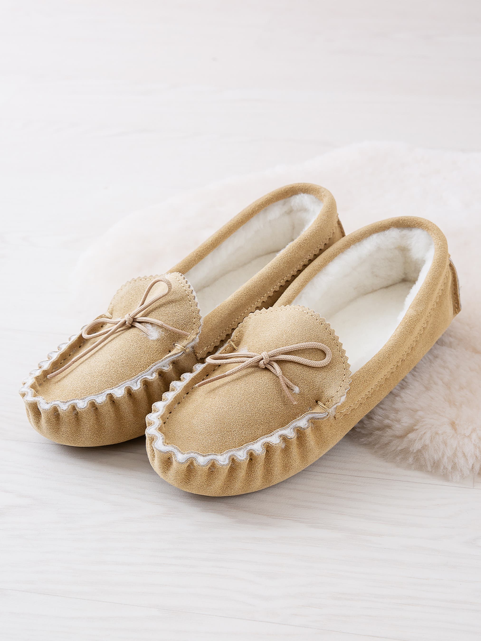 Celtic & Co. Soft Sole British Loafer, Alternate, color, Camel