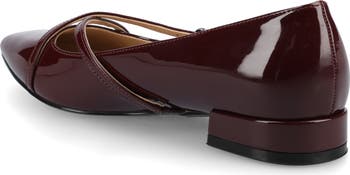 Camby Pointed Toe Flat