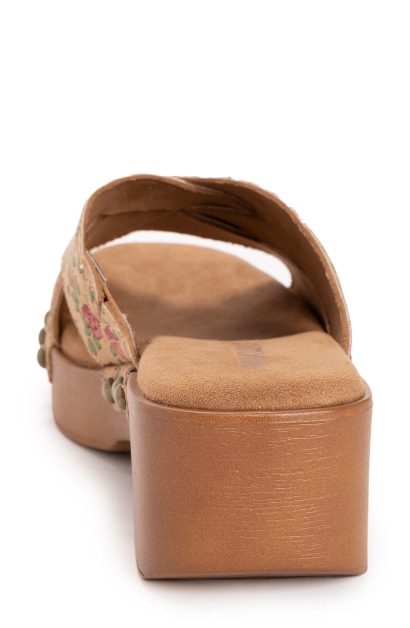 MUK LUKS Cadence Wedge Sandal, Alternate, color, Natural Floral