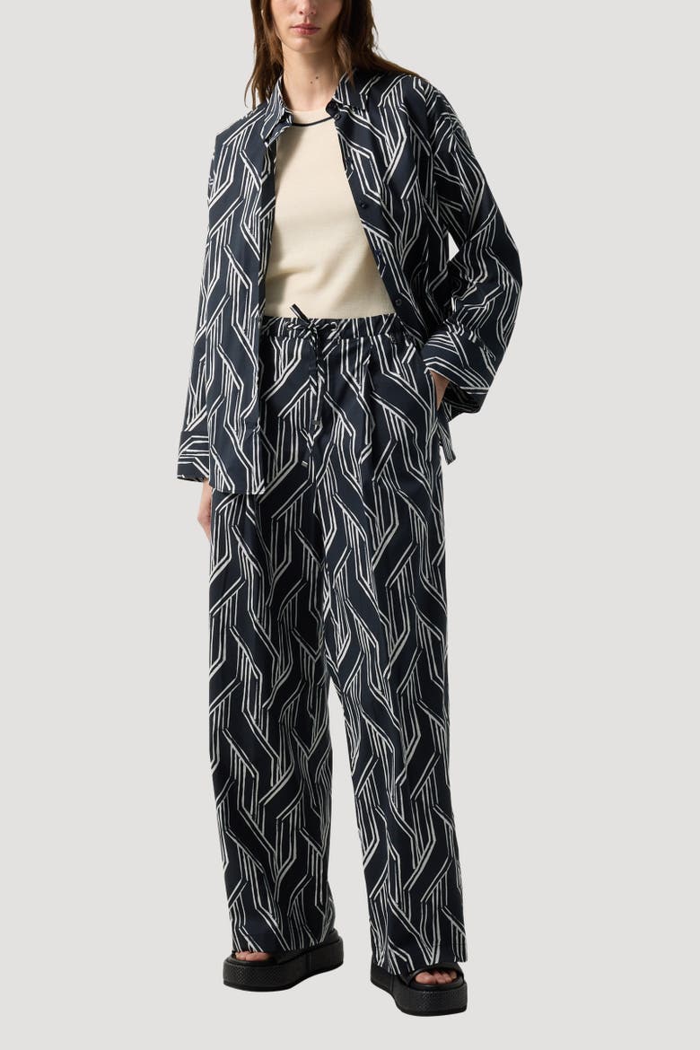 Pleated Trousers Gina, Alternate, color, Navy blue/white