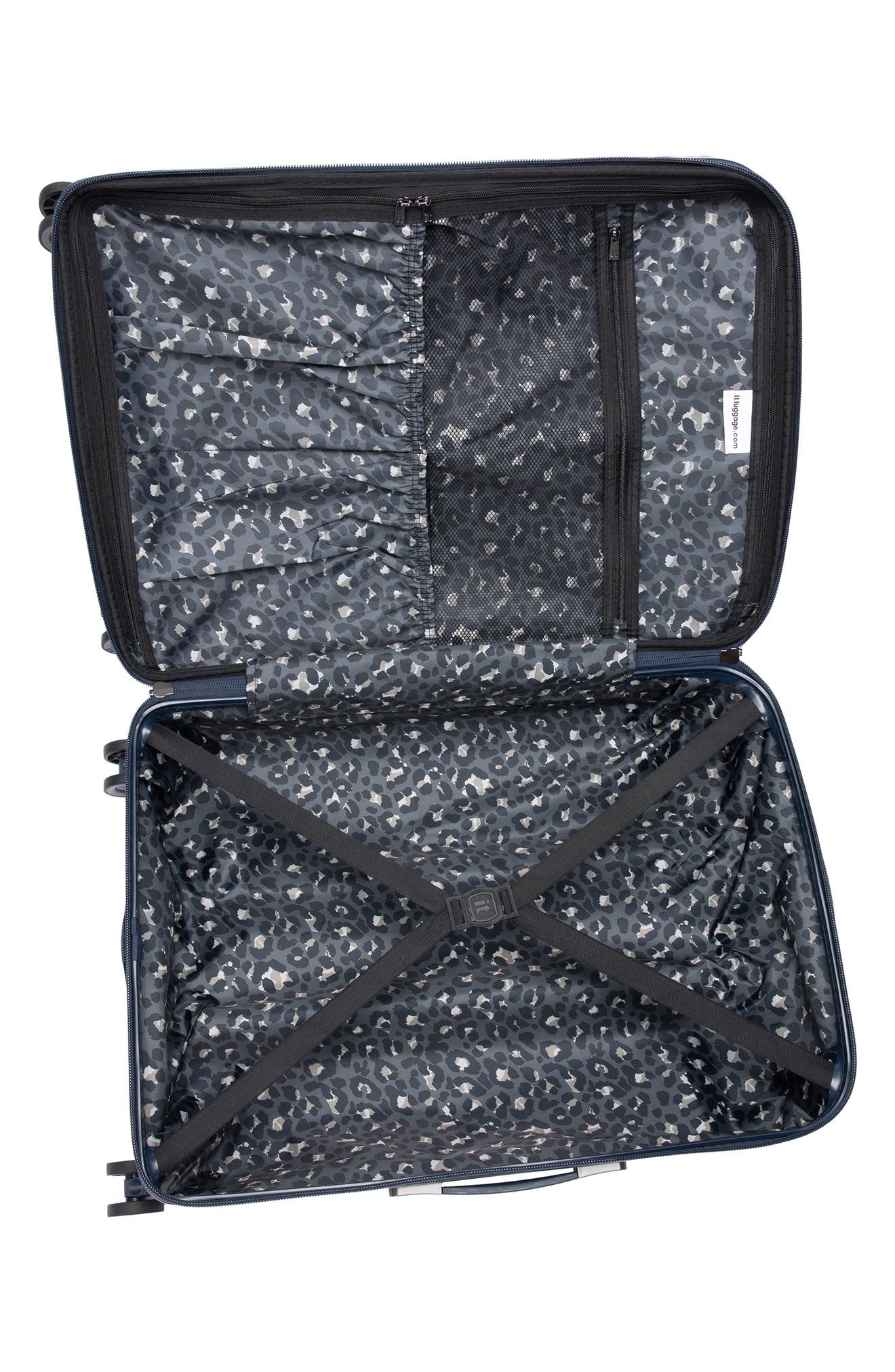 IT LUGGAGE Glitzy 21-Inch Spinner Carry-On, Alternate, color, Blueberry