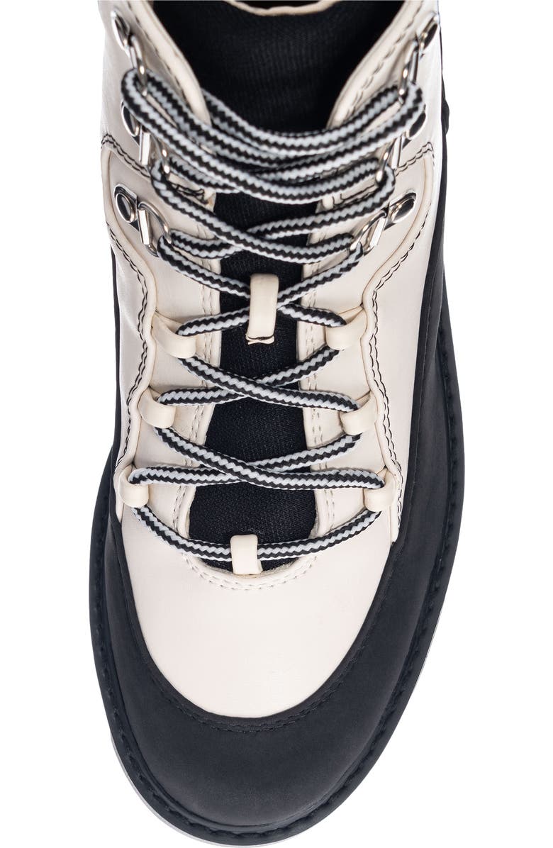 Chinese Laundry Pfeiffer Lug Sole Bootie, Alternate, color,