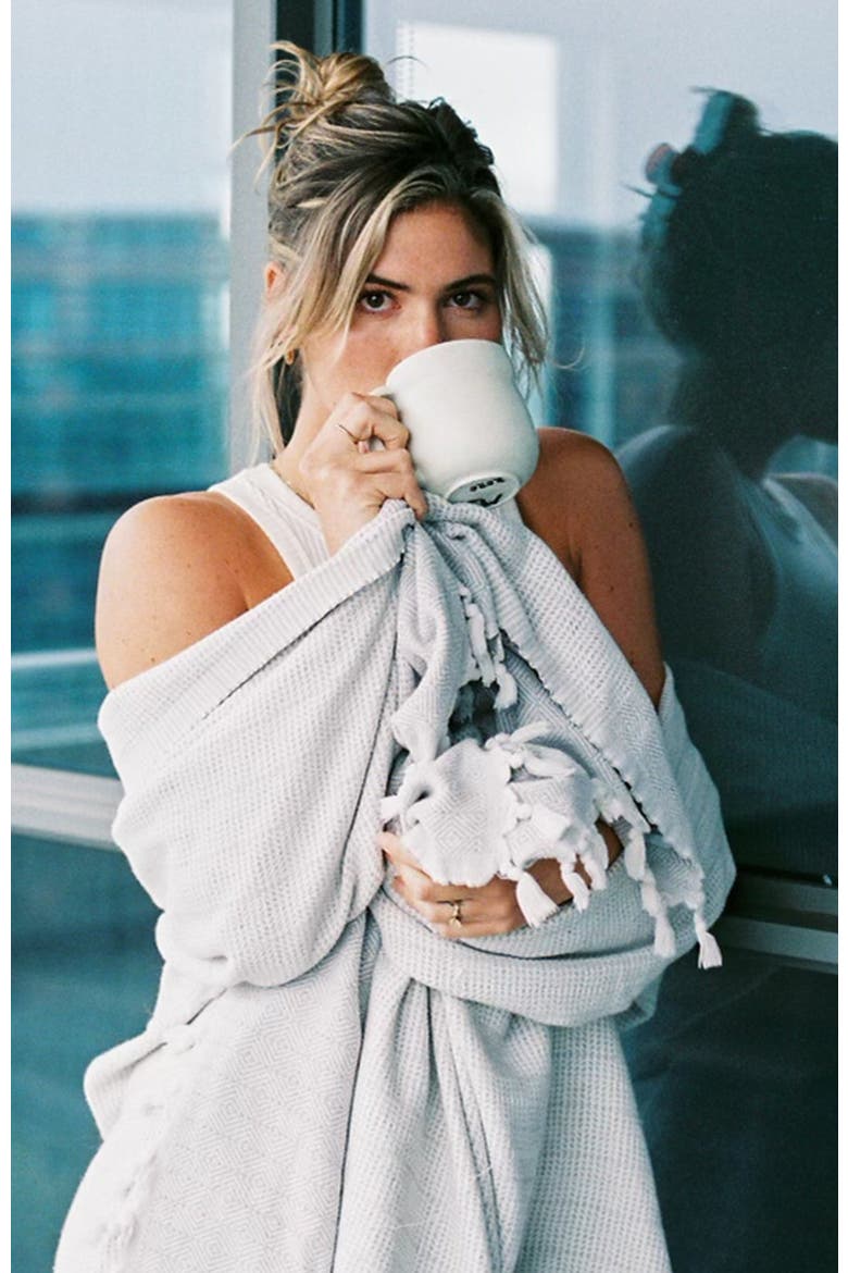 Casa Blanket / Throw, Alternate, color, Cape Town Grey / Off White