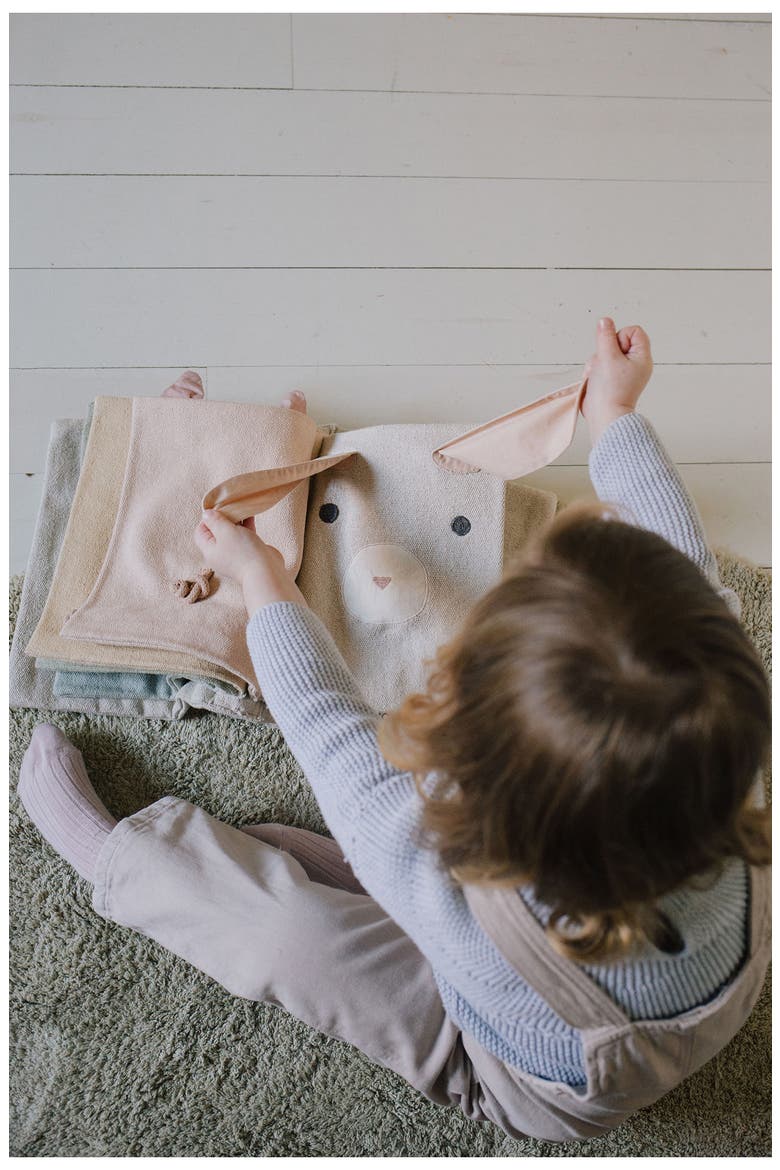 Animals Sensory Book, Alternate, color, IVORY