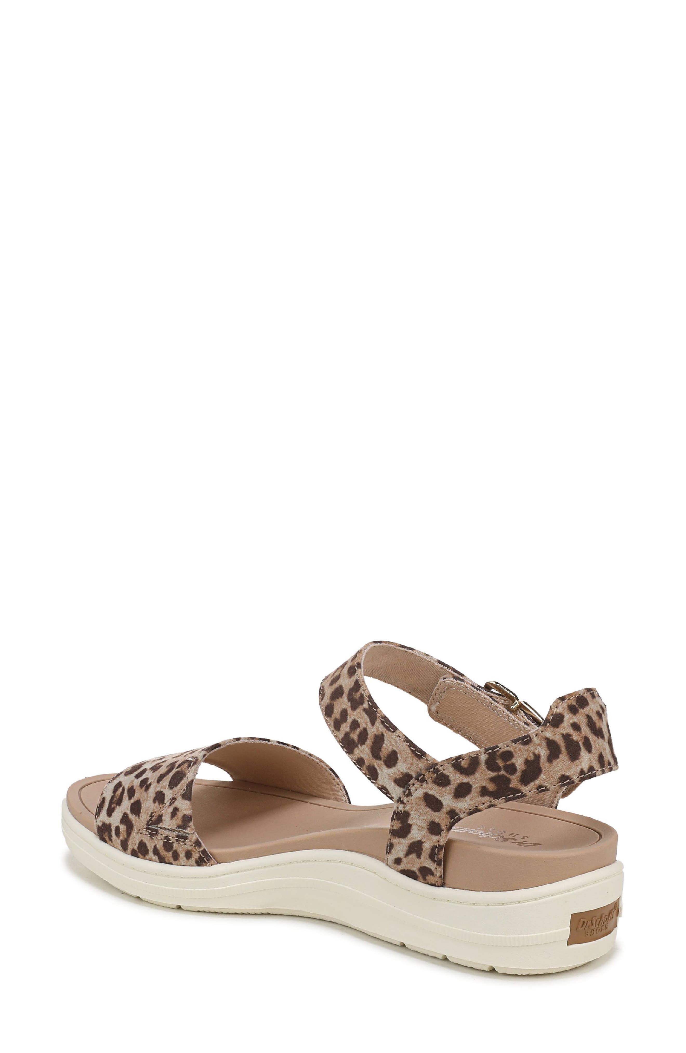 Dr. Scholl's Time Off Sky Ankle Strap Platform Sandal, Alternate, color, Light Sand/ Tan