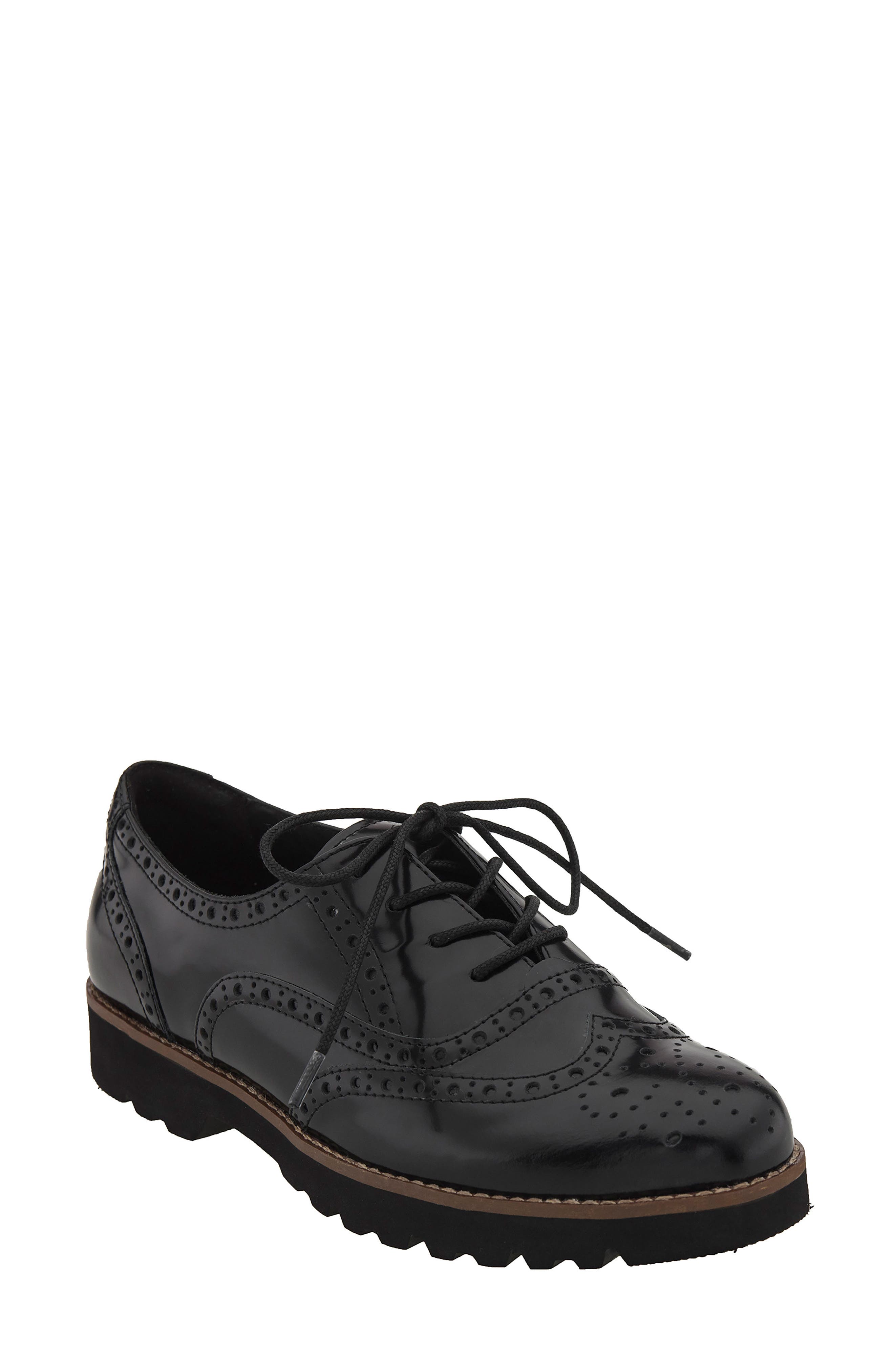 Earth<sup>®</sup> Origins Earthies<sup>®</sup> 'Santana' Wingtip Oxford, Main, color, 