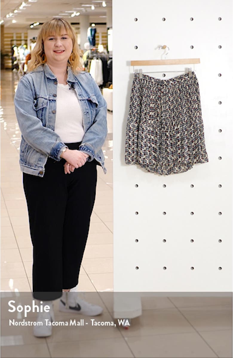 Ruffle Hem Pleated Miniskirt, sales video thumbnail