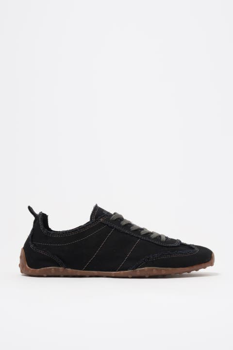 13 39 Sneaker
