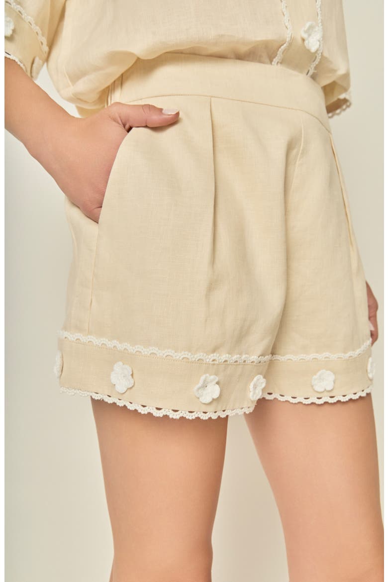Floral Detailed Linen Shorts, Alternate, color, LIGHT BEIGE