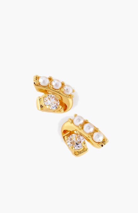 Ever Stud Pearl Earrings in Gold