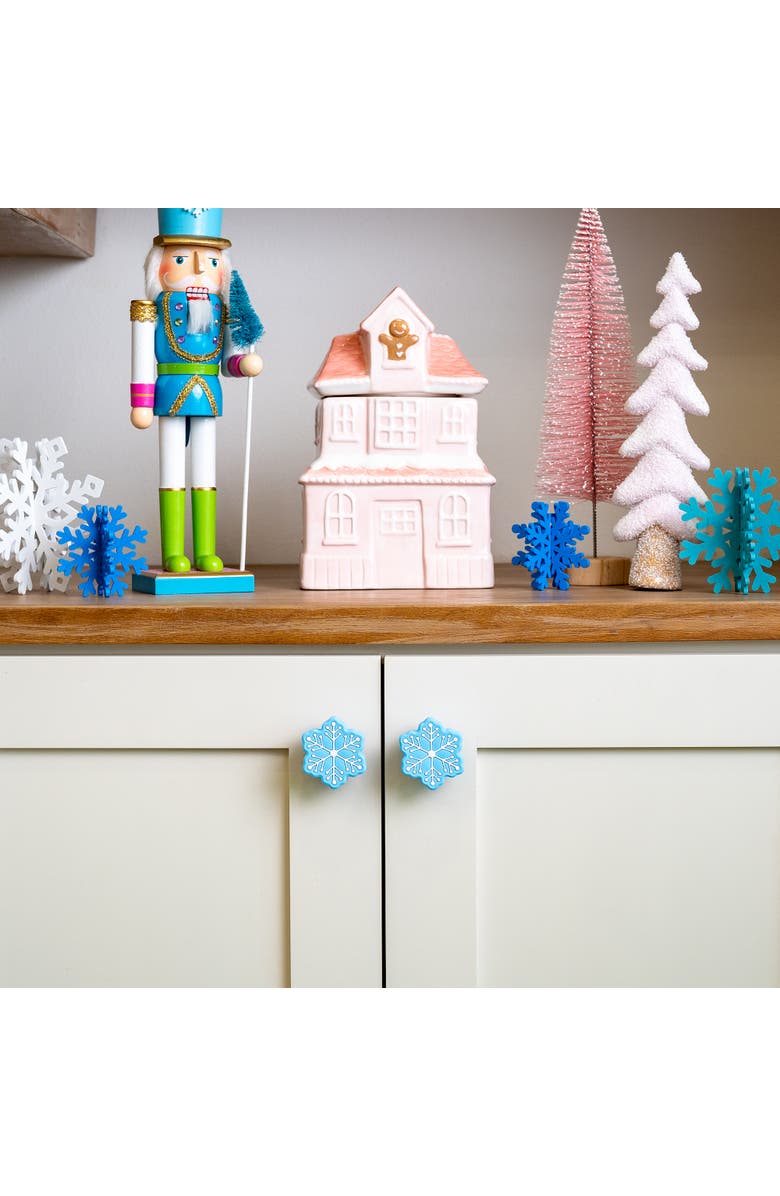 Knobēz Decorative Knob Covers Snowflake, Alternate, color, 