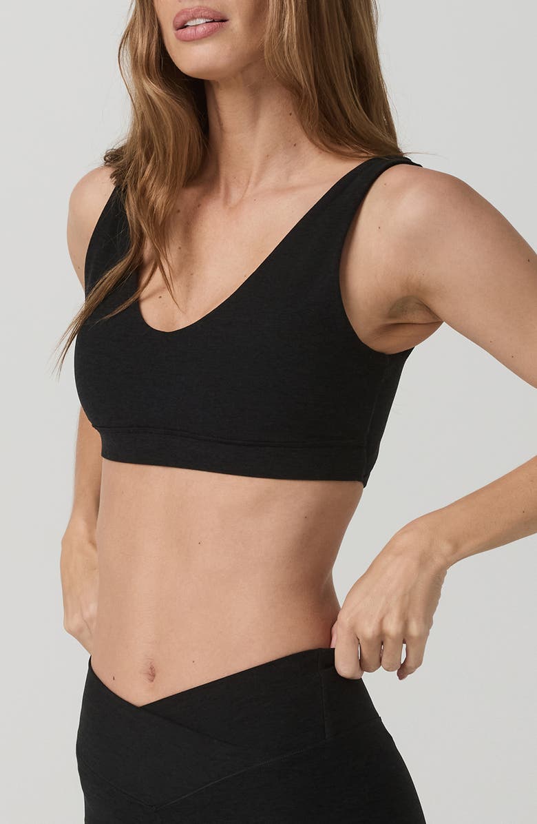 Vuori Elevation Rhythm Cutout Sports Bra, Alternate, color, Black Heather