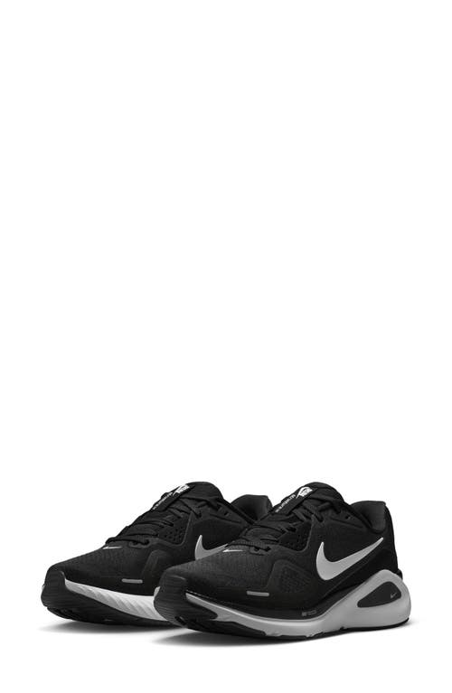 Nike Structure 26 Running Shoe In Black