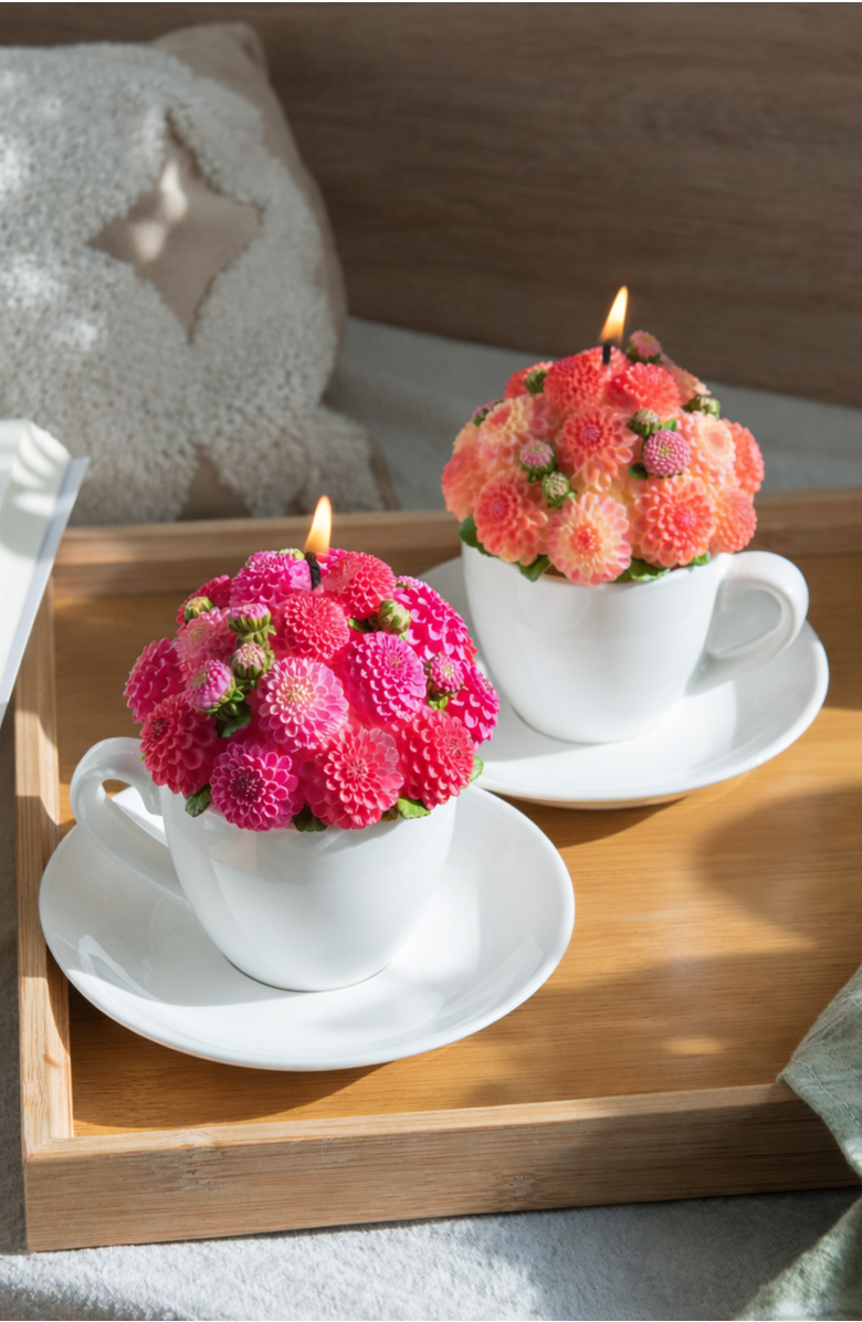 Southlake gifts Dahlia Bouquet Aromatherapy Candle, Alternate, color, Rose Red