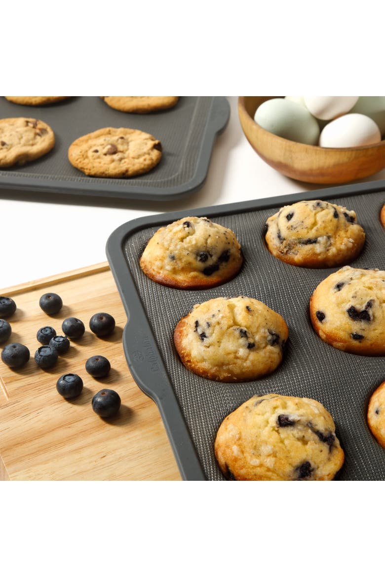 Omni 6-Piece Silicone Fiberglass Ultra Air Flow Bakeware Set, Alternate, color, Black