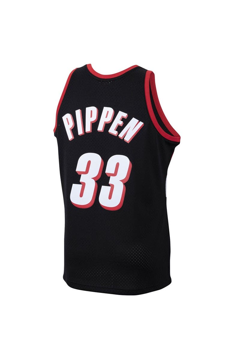Mitchell & Ness Men's Mitchell & Ness Scottie Pippen Black Portland Trail Blazers 1999/00 Hardwood Classics Swingman Jersey, Alternate, color, 
