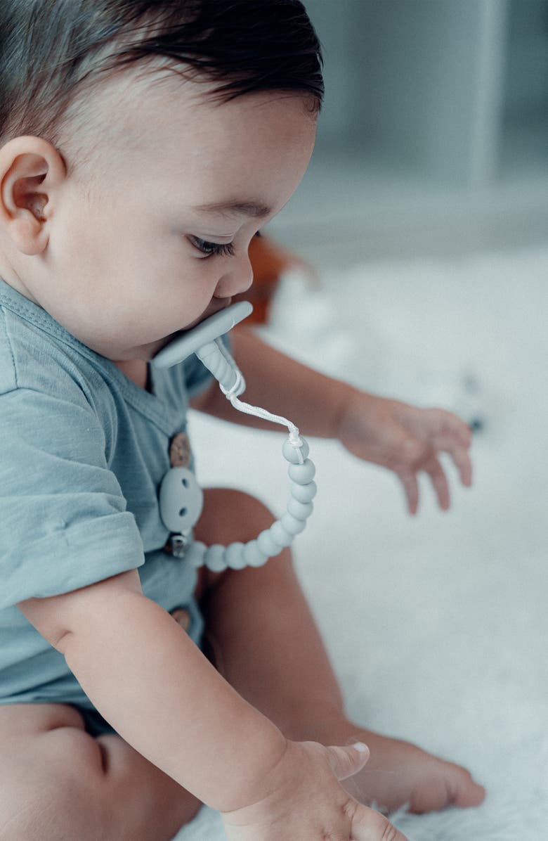 Comfy Cubs Pacifier Clips, 2 Pack, Alternate, color, Grey