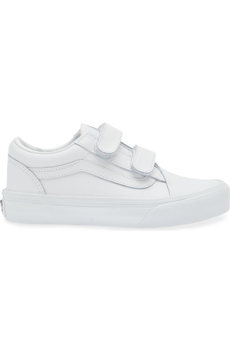 Vans Old Skool Sneaker, Alternate, color, Classic Tumble White Mono