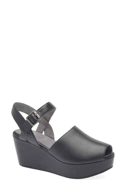 Wagga Platform Wedge Sandal (Women)