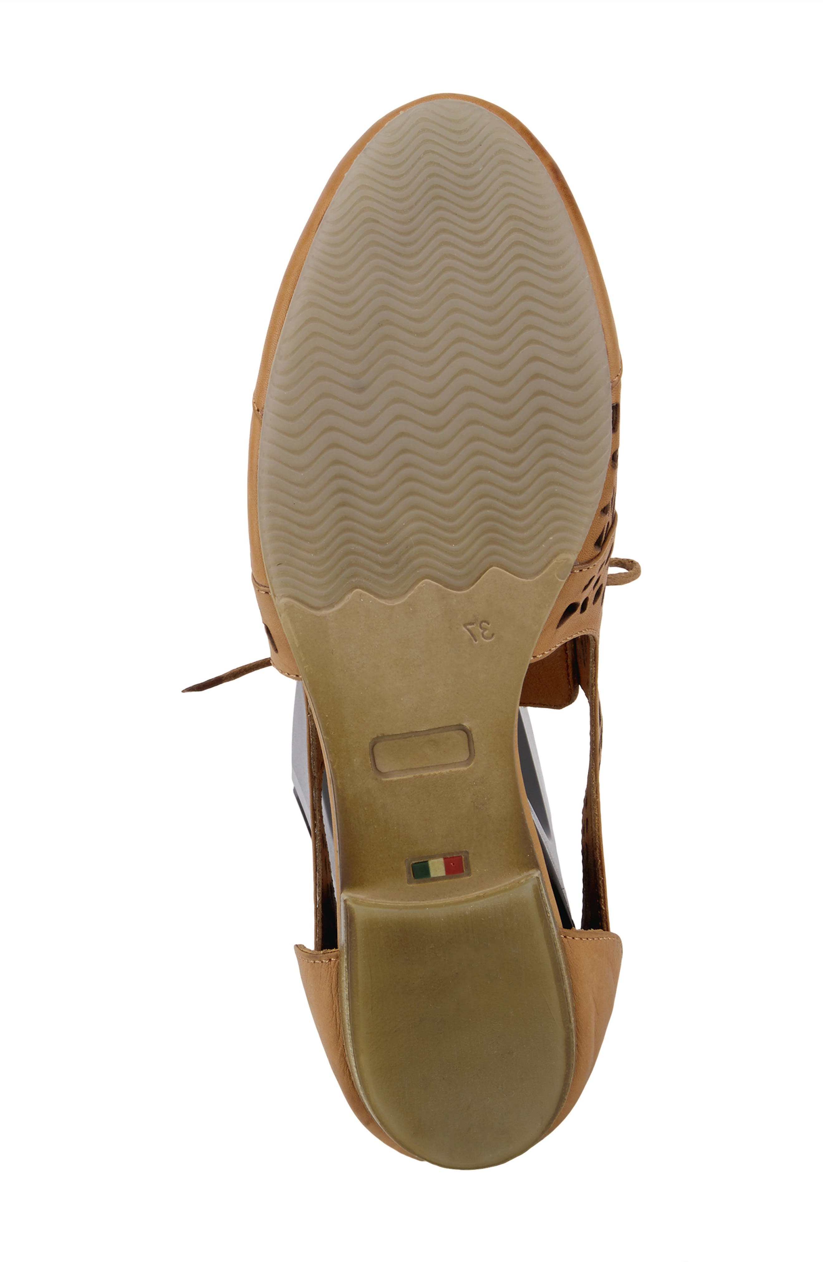 Theone Cutout Derby Flat, Alternate, color, CAMEL LEATHER