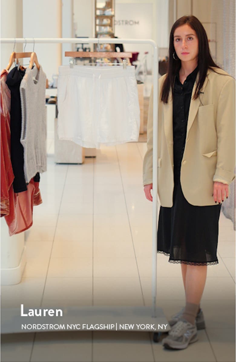 Campside Shorts, sales video thumbnail