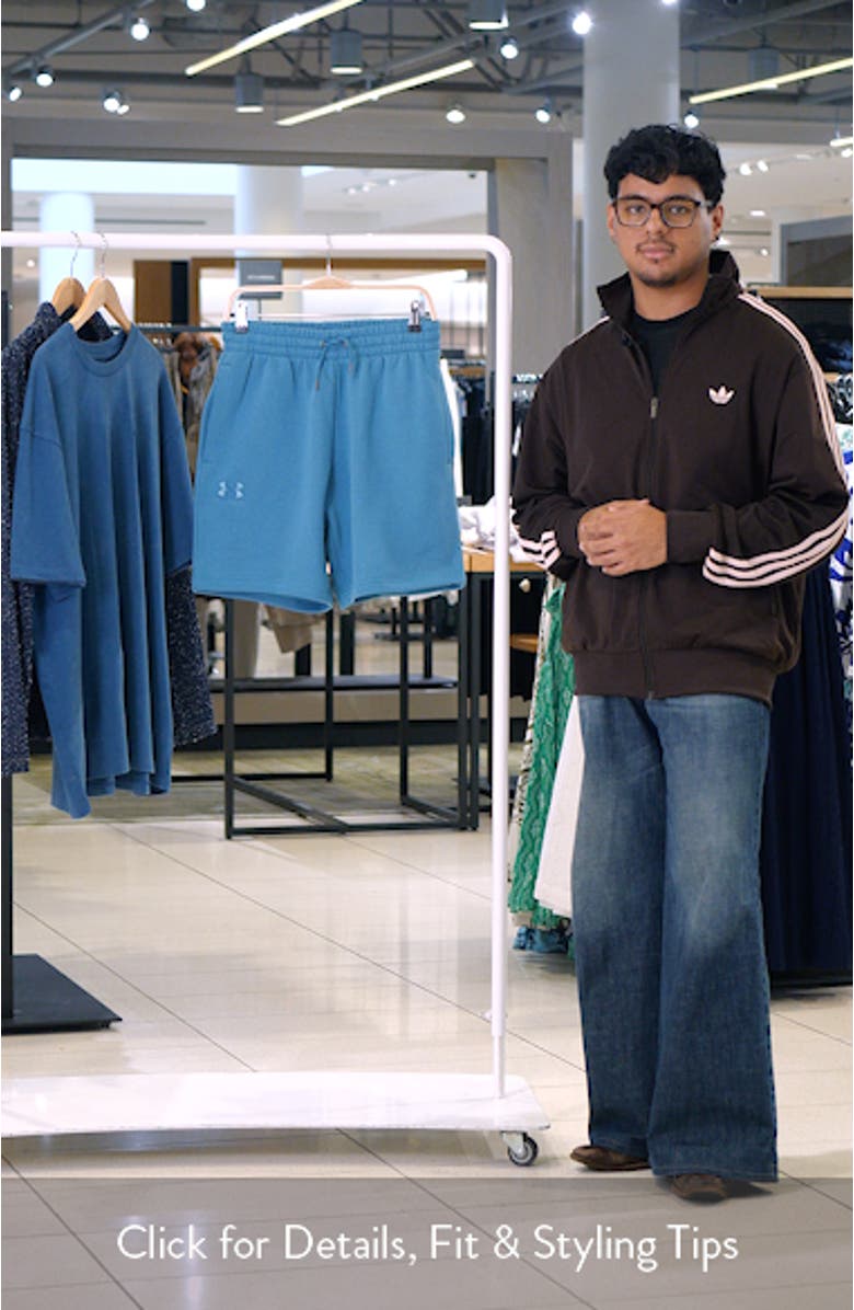 Icon Fleece Sweat Shorts, sales video thumbnail