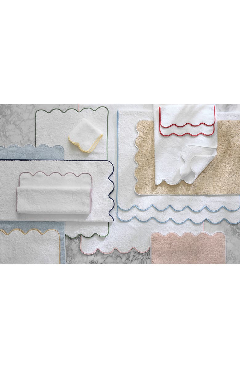 Matouk Cairo Scallop Bath Towel, Alternate, color, White