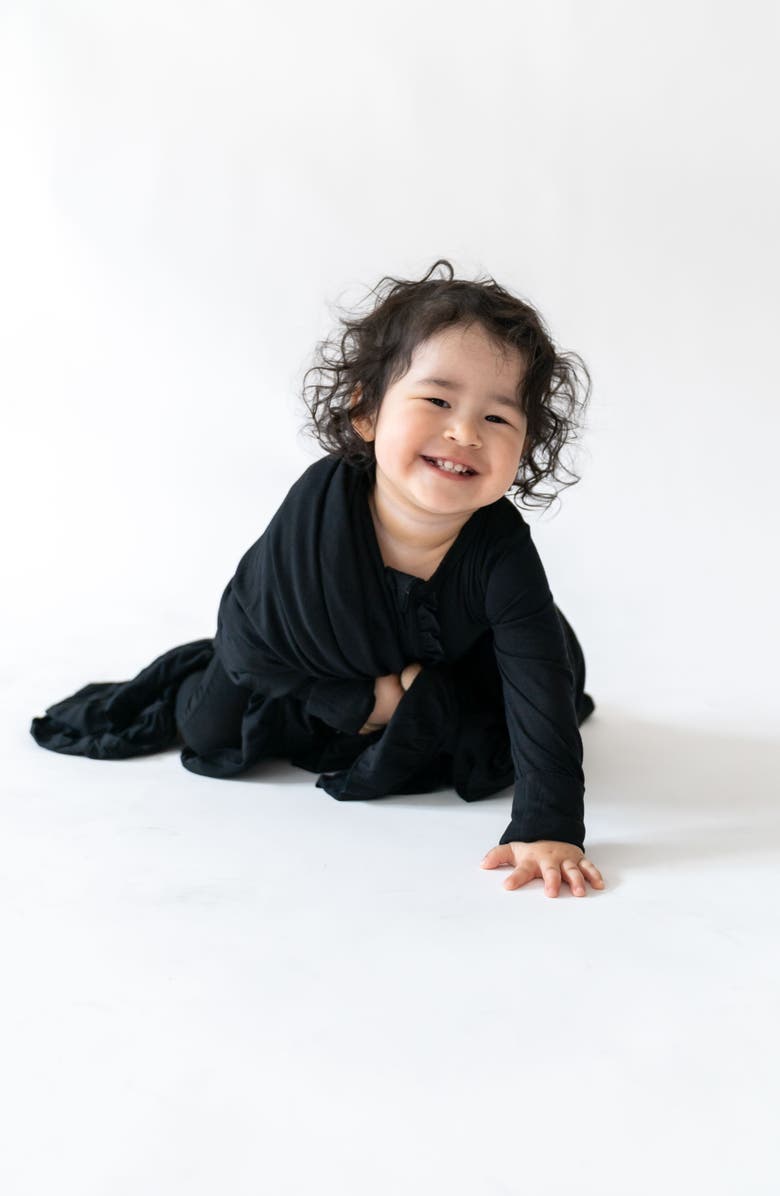 Laree + Co Allie Black Ruffle Toddler Blanket, Alternate, color, Black