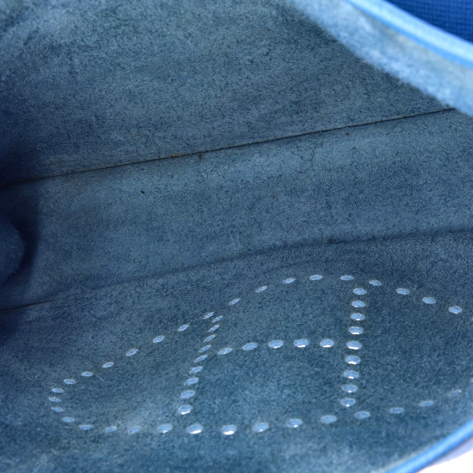 Pre-Owned Hermes Evelyne Bag Gen III Clemence GM, Alternate, color, Bleu Paradis